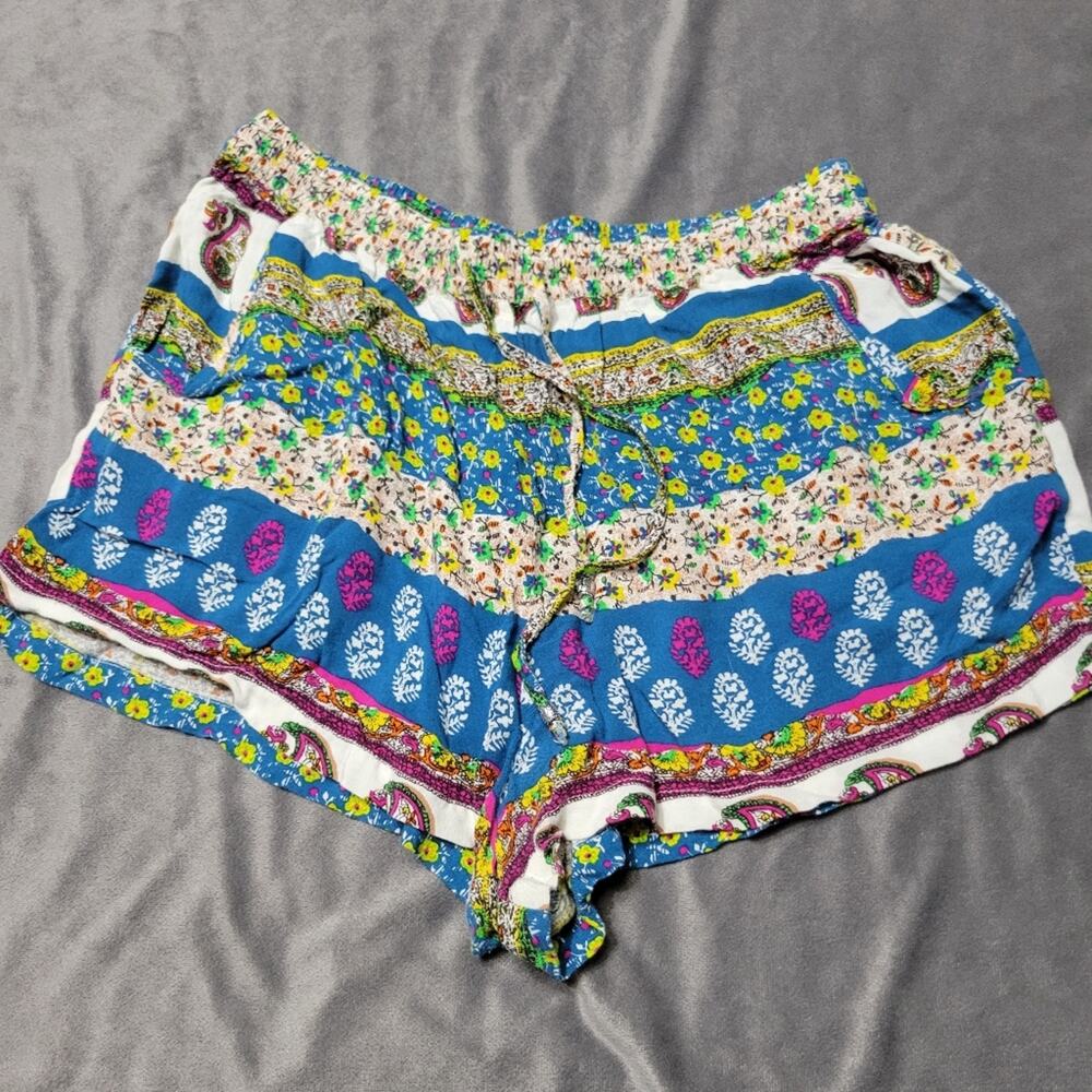 American‎ Eagle Shorts Womens Small Midi-Stretch Southwest Print Comfort Stretch